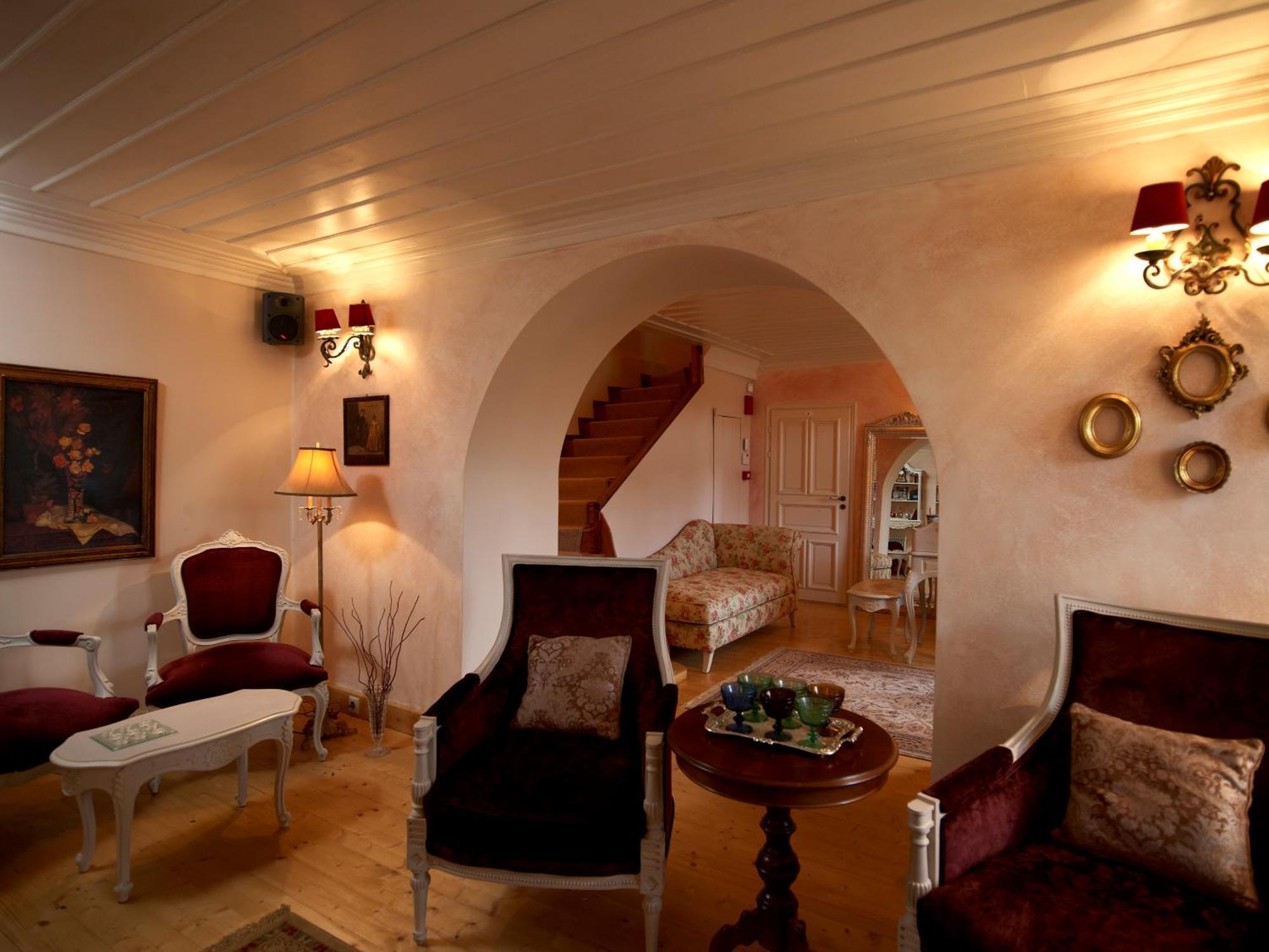 Amaryllis Boutique Guest House Áno Pediná Extérieur photo